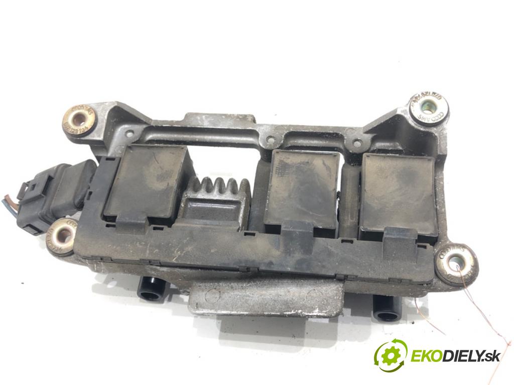 AUDI A6 C5 (4B2) 1997 - 2005    2.4 121 kW [165 KM] benzyna 1997 - 2005  Cievka zapaľovacia 078905104 (Zapaľovacia cievka/modul)