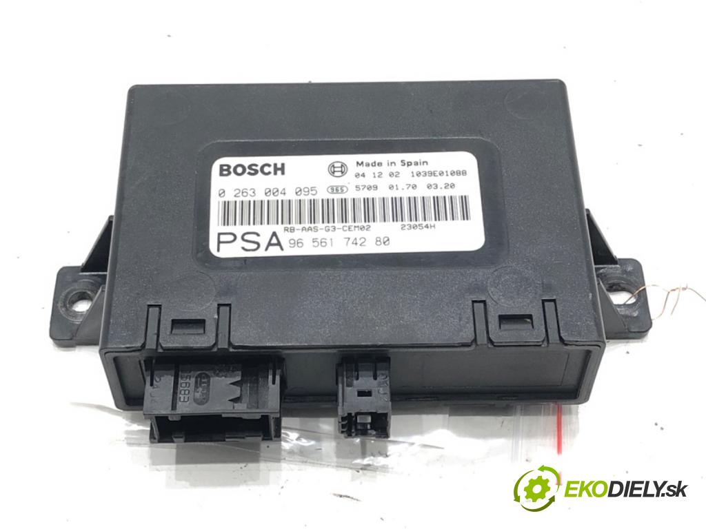 PEUGEOT 407 SW (6E_) 2004 - 2011    2.0 HDi 135 100 kW [136 KM] olej napędowy 2004 - 2010  Modul PDC 9656174280 (Ostatné)