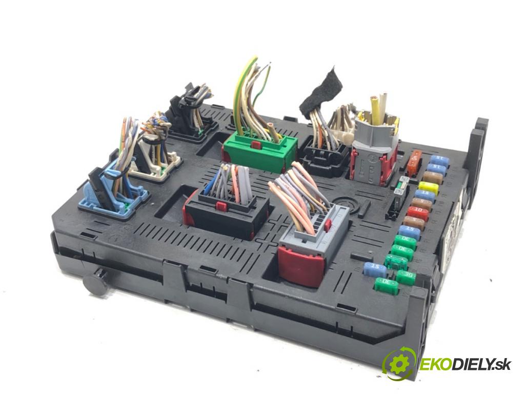 PEUGEOT 407 SW (6E_) 2004 - 2011    2.0 HDi 135 100 kW [136 KM] olej napędowy 2004 - 2010  modul BSI 9663510280 (Pojistkové skříňky)