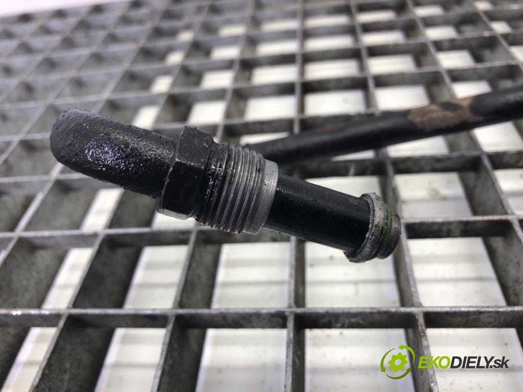 VW TRANSPORTER V Autobus (7HB, 7HJ, 7EB, 7EJ) 2003 - 2015    1.9 TDI 77 kW [105 KM] olej napędowy 2003 - 2009  hadica servočerpadlo  (Rúrka/hadica servočerpadla)