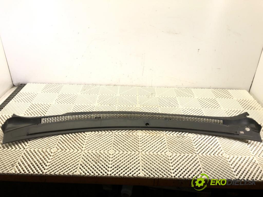 VW TRANSPORTER V Autobus (7HB, 7HJ, 7EB, 7EJ) 2003 - 2015    1.9 TDI 77 kW [105 KM] olej napędowy 2003 - 2009  Torpédo, plast pod čelné okno 7H1819403A (Torpéda)