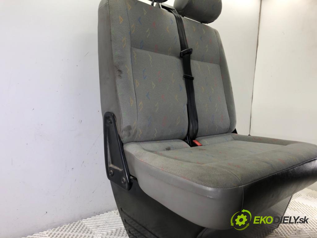 VW TRANSPORTER V Autobus (7HB, 7HJ, 7EB, 7EJ) 2003 - 2015    1.9 TDI 77 kW [105 KM] olej napędowy 2003 - 2009  Sedadlo pravy predný DVOJNÁSOBEK: