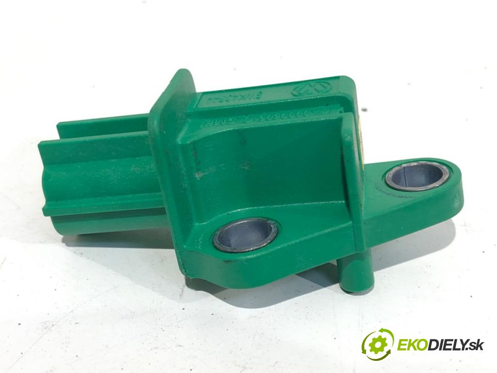 AUDI Q5 (8RB) 2008 - 2017    SQ5 TDI quattro 240 kW [326 KM] olej napędowy 2015 - 2017  Snímač nárazu 1K0909606C (Snímač nárazu)