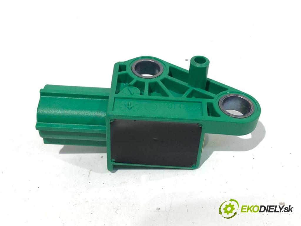 AUDI Q5 (8RB) 2008 - 2017    SQ5 TDI quattro 240 kW [326 KM] olej napędowy 2015 - 2017  Snímač nárazu 1K0909606C (Snímač nárazu)