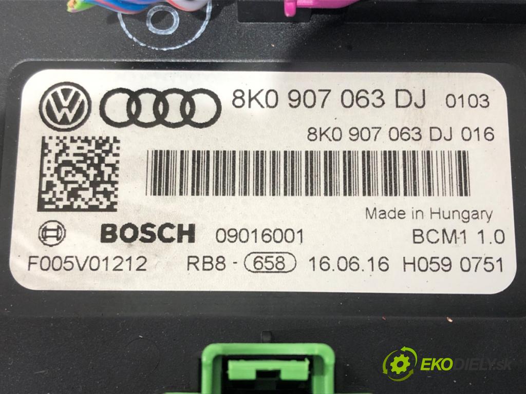 AUDI Q5 (8RB) 2008 - 2017    SQ5 TDI quattro 240 kW [326 KM] olej napędowy 2015 - 2017  Modul komfortu 8K0907063DJ (Modul komfortu)