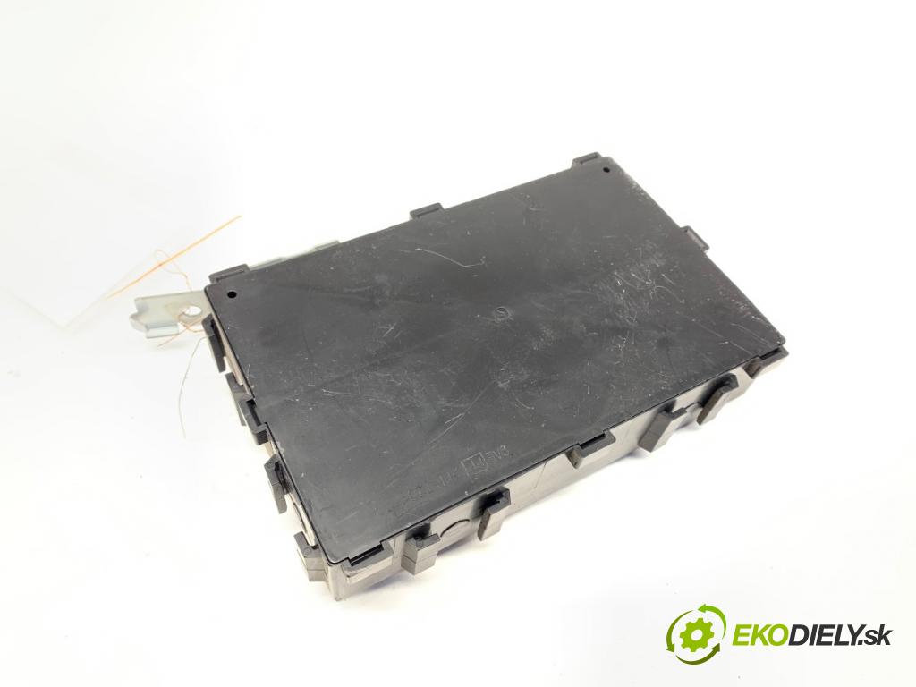 INFINITI Q70 (Y51) 2013 - 2022    3.0 175 kW [238 KM] olej napędowy 2013 - 2022  Modul BCM 284B11MK1D (Ostatné)