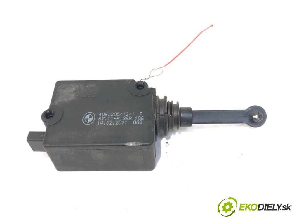 BMW 5 Touring (E39) 1996 - 2004    520 i 110 kW [150 KM] benzyna 1997 - 2001  Teleskop zámku dverí 8368196 (Motorček ostatné)