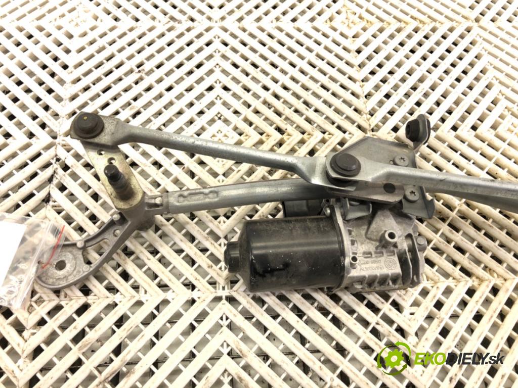 BMW 5 (G30, F90) 2016 - 2022    540 d xDrive 235 kW [320 KM] olej napędowy 2017 - 2020  Mechanizmus stieračov predný W000061594 (Motorčeky stieračov predné)