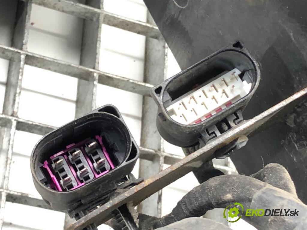 BMW 5 (G30, F90) 2016 - 2022    540 d xDrive 235 kW [320 KM] olej napędowy 2017 - 2020  Hák tažné zařízení 6888018 (Tažná zařízení)