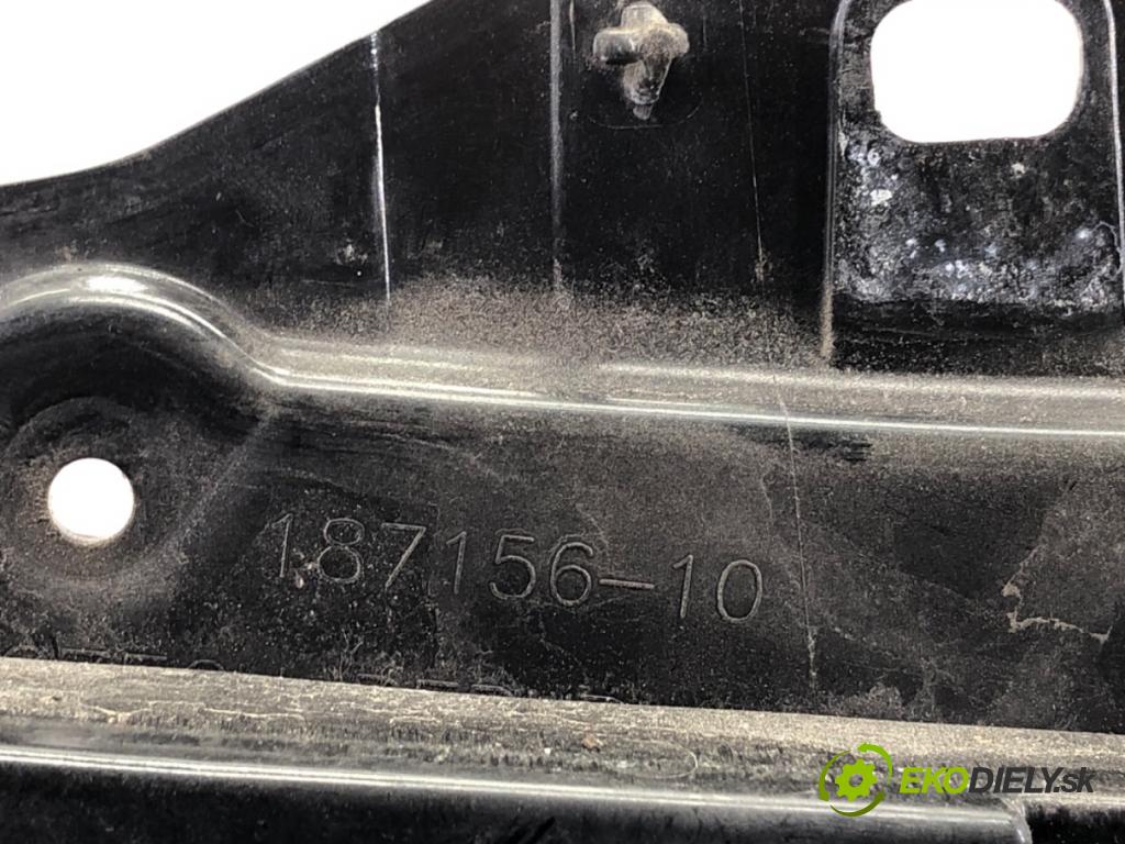 BMW 5 (G30, F90) 2016 - 2022    540 d xDrive 235 kW [320 KM] olej napędowy 2017 - 2020  mřížka maska  (Mřížky (masky) chladičů)