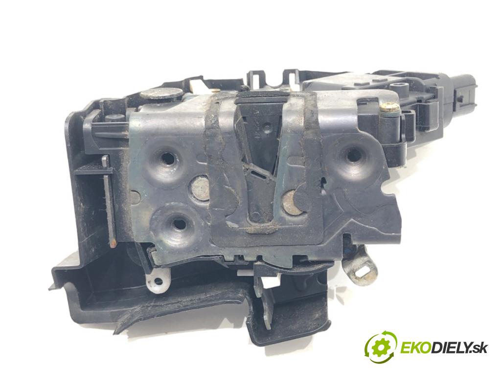 FORD FOCUS C-MAX (DM2) 2003 - 2007    1.8 TDCi 85 kW [115 KM] olej napędowy 2005 - 2007  zámok dveře levý přední část 3M5AR21813EP