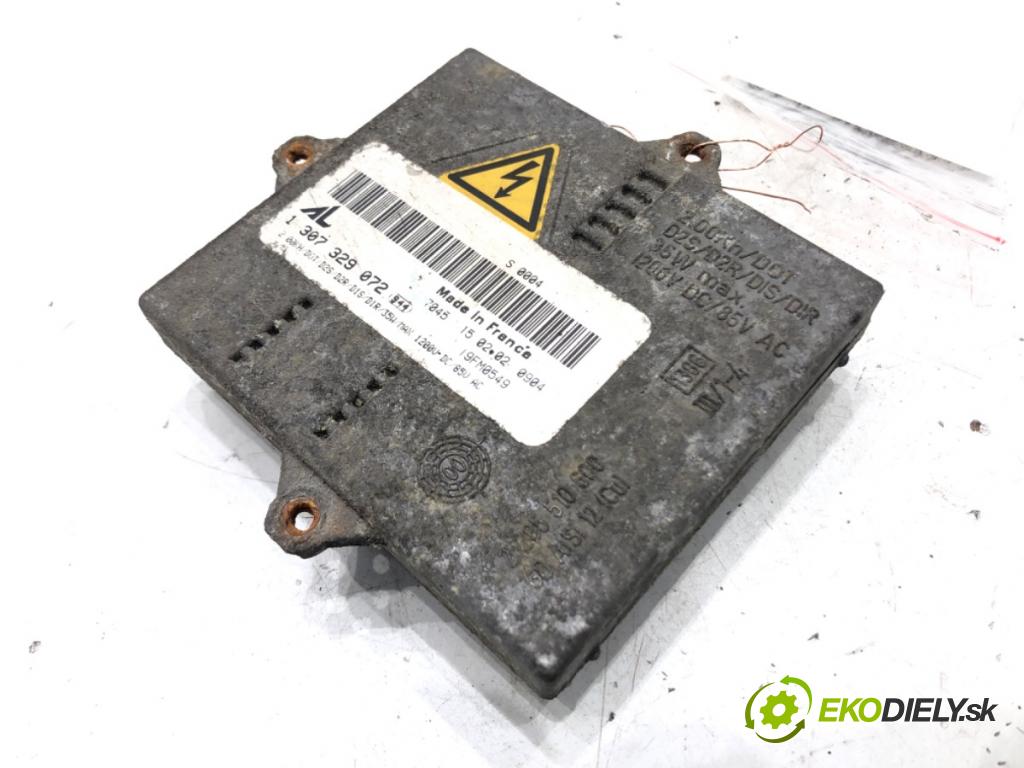 MERCEDES-BENZ KLASA C (W203) 2000 - 2007    C 200 Kompressor (203.042) 120 kW [163 KM] benzyna 2002 - 2007  Menič XENON 1307329072 (Riadiace jednotky xenónu)