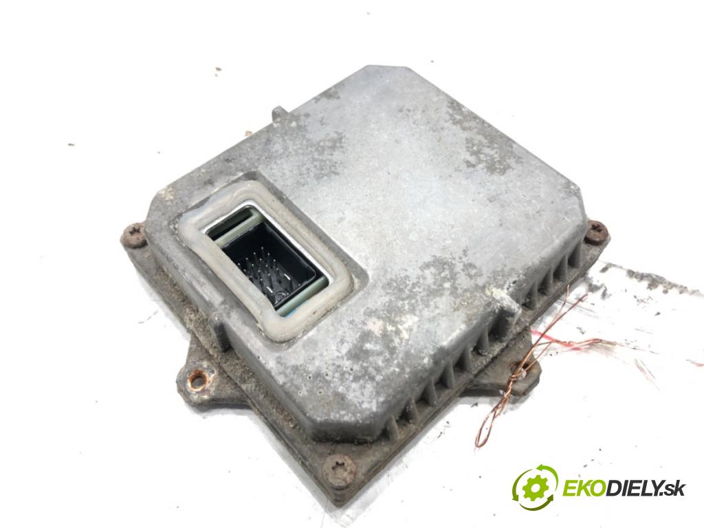 MERCEDES-BENZ KLASA C (W203) 2000 - 2007    C 200 Kompressor (203.042) 120 kW [163 KM] benzyna 2002 - 2007  Menič XENON 1307329072 (Riadiace jednotky xenónu)