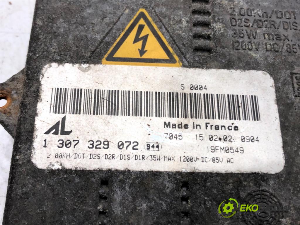 MERCEDES-BENZ KLASA C (W203) 2000 - 2007    C 200 Kompressor (203.042) 120 kW [163 KM] benzyna 2002 - 2007  Menič XENON 1307329072 (Riadiace jednotky xenónu)