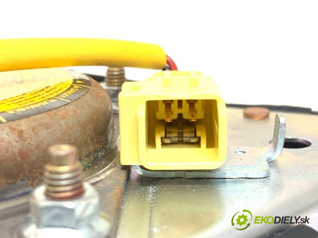 TOYOTA CELICA coupe (_T23_) 1999 - 2006    1.8 16V VT-i (ZZT230_) 105 kW [143 KM] benzyna 1999 - 2005  AirBag volantu  (Airbagy)