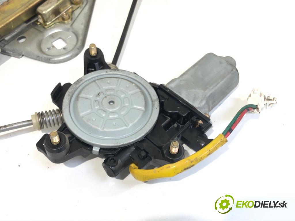 TOYOTA CELICA coupe (_T23_) 1999 - 2006    1.8 16V VT-i (ZZT230_) 105 kW [143 KM] benzyna 1999 - 2005  mechanismus okna levý přední část 85720-20340