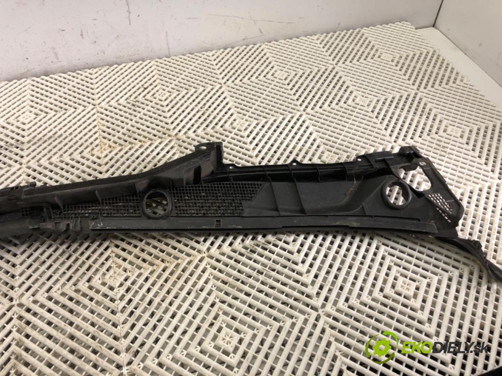 INFINITI Q70 (Y51) 2013 - 2022    3.0 175 kW [238 KM] olej napędowy 2013 - 2022  Torpédo, plast pod čelné okno 66862-1MA0A (Torpéda)