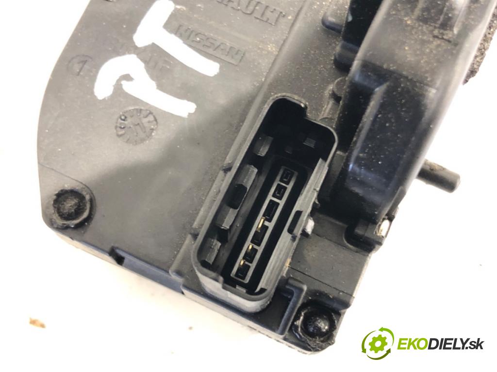 NISSAN QASHQAI / QASHQAI +2 I (J10, NJ10, JJ10E) 2006 - 2014    2.0 dCi 110 kW [150 KM] olej napędowy 2007 - 2013  zámok dveře pravý zadní část