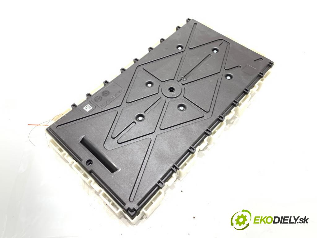 BMW 5 (G30, F90) 2016 - 2022    540 d xDrive 235 kW [320 KM] olej napędowy 2017 - 2020  Modul komfortu 8779029 (Moduly komfortu)