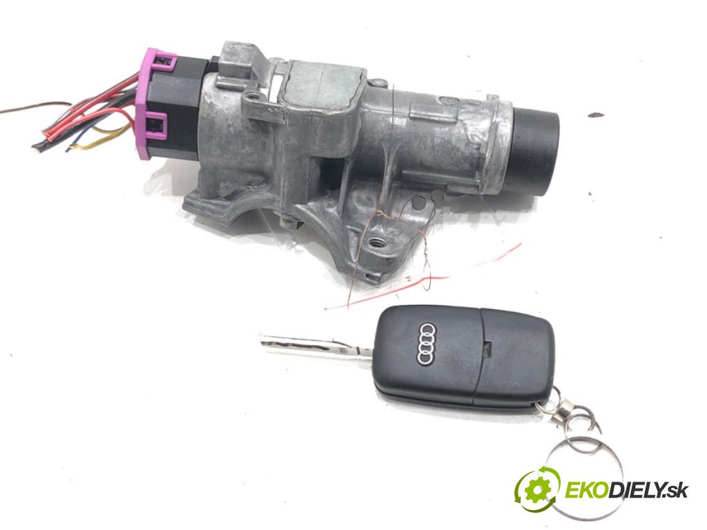 AUDI A4 B6 (8E2) 2000 - 2005    2.0 96 kW [130 KM] benzyna 2000 - 2004  spinačka 4B0905851C (Spínacie skrinky a kľúče)