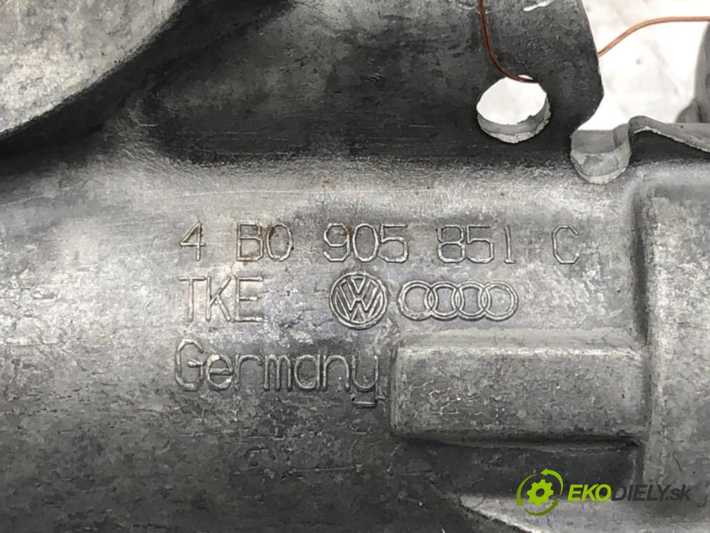 AUDI A4 B6 (8E2) 2000 - 2005    2.0 96 kW [130 KM] benzyna 2000 - 2004  spinačka 4B0905851C (Spínacie skrinky a kľúče)