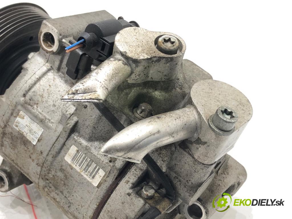 AUDI A4 B6 (8E2) 2000 - 2005    2.0 96 kW [130 KM] benzyna 2000 - 2004  Kompresor klimatizácie 447220-8411 (Kompresory klimatizácie)