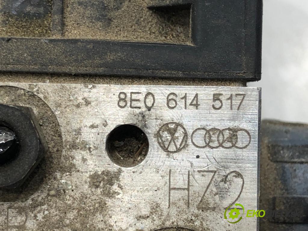 AUDI A4 B6 (8E2) 2000 - 2005    2.0 96 kW [130 KM] benzyna 2000 - 2004  Pumpa ABS 8E0614517 (Pumpy ABS)