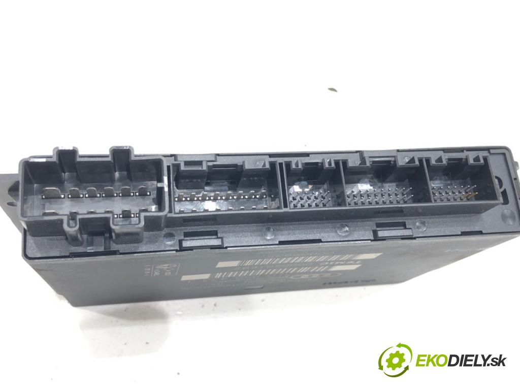 AUDI A4 B6 (8E2) 2000 - 2005    2.0 96 kW [130 KM] benzyna 2000 - 2004  Modul komfortu 8E0959433J (Moduly komfortu)