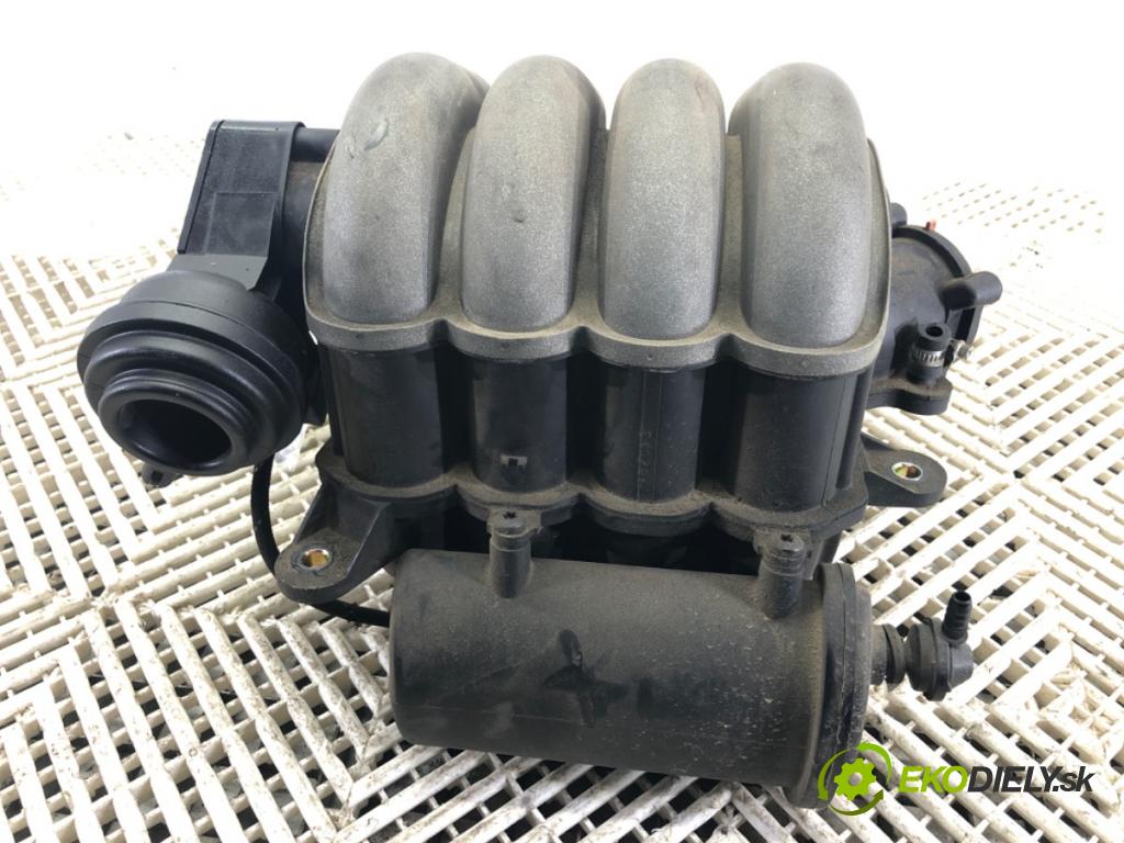 AUDI A4 B6 (8E2) 2000 - 2005    2.0 96 kW [130 KM] benzyna 2000 - 2004  Potrubie sacie, sanie 06B133909 (Sacie potrubia)