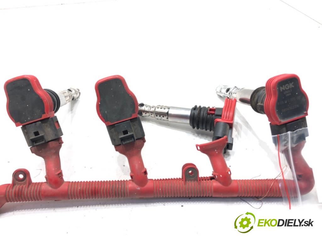 AUDI A4 B6 (8E2) 2000 - 2005    2.0 96 kW [130 KM] benzyna 2000 - 2004  Cievka zapaľovacia R0501S00500 (Zapaľovacia cievka)