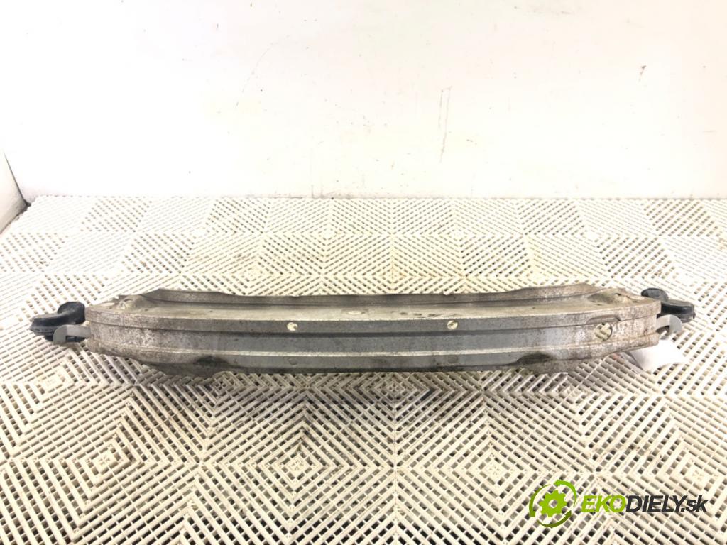 AUDI A4 B6 (8E2) 2000 - 2005    2.0 96 kW [130 KM] benzyna 2000 - 2004  výztuha nárazníka přední část  (Výztuhy přední)