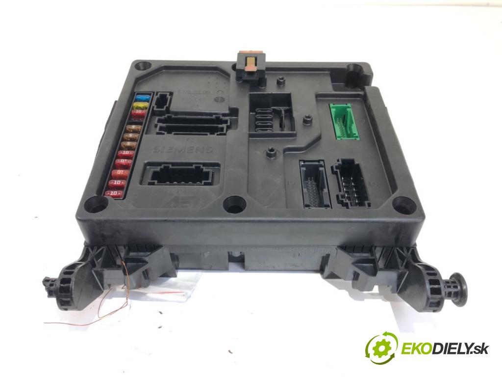 VW SHARAN (7M8, 7M9, 7M6) 1995 - 2010    1.9 TDI 85 kW [115 KM] olej napędowy 2000 - 2010  Modul BSI S108152001 (Poistková skrinka)