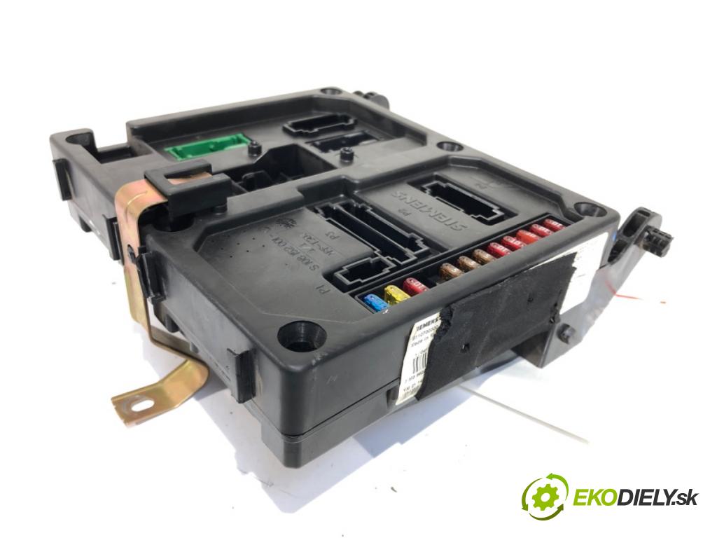 VW SHARAN (7M8, 7M9, 7M6) 1995 - 2010    1.9 TDI 85 kW [115 KM] olej napędowy 2000 - 2010  Modul BSI S108152001 (Poistková skrinka)