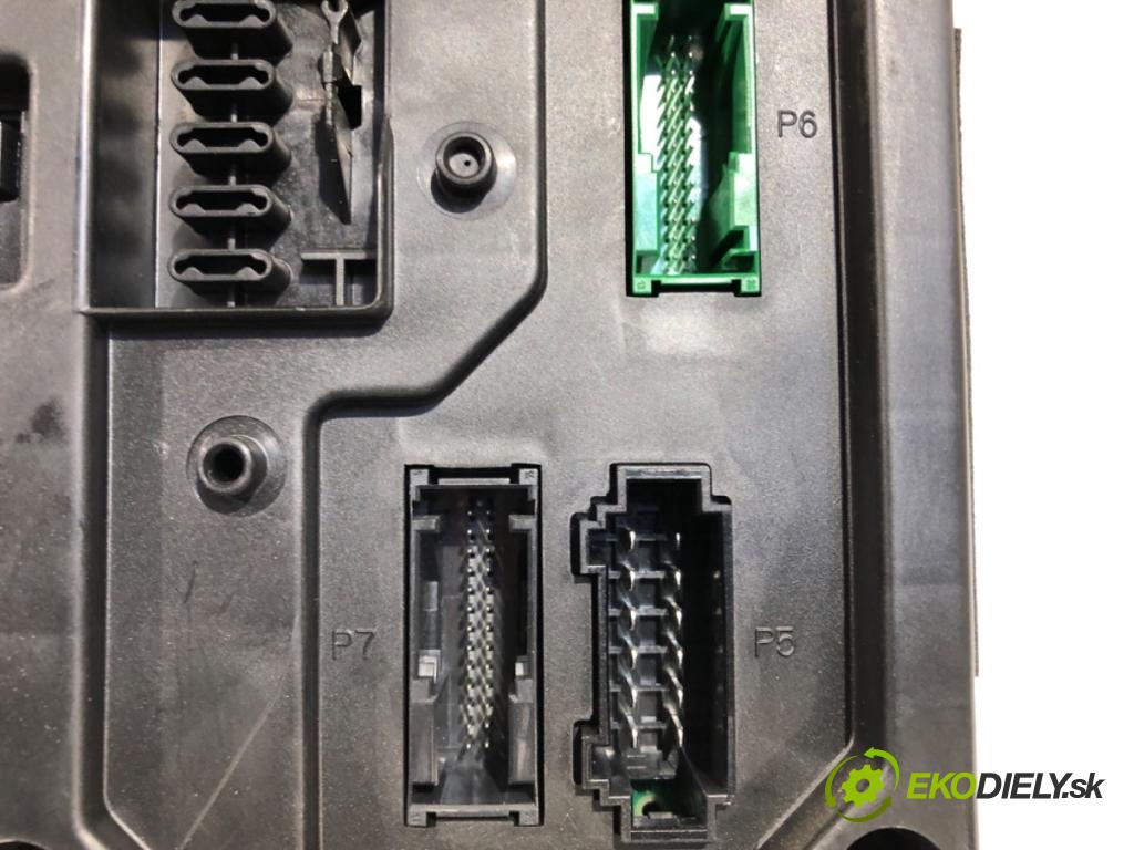 VW SHARAN (7M8, 7M9, 7M6) 1995 - 2010    1.9 TDI 85 kW [115 KM] olej napędowy 2000 - 2010  Modul BSI S108152001 (Poistková skrinka)