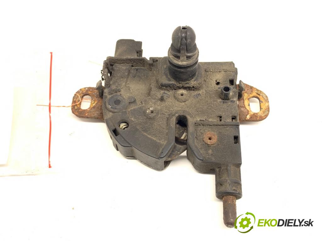 FORD FOCUS II (DA_, HCP, DP) 2004 - 2013    1.8 TDCi 85 kW [115 KM] olej napędowy 2005 - 2012  zámok kapoty přední část 