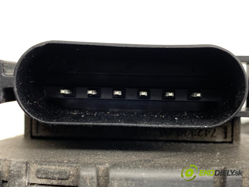 FORD FOCUS II (DA_, HCP, DP) 2004 - 2013    1.8 TDCi 85 kW [115 KM] olej napędowy 2005 - 2012  Potenciometer plynu 4M51-9F836-AK (Pedále)