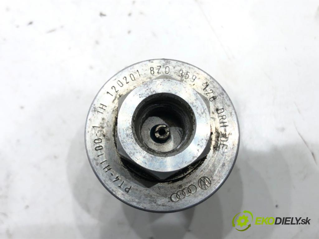 AUDI A4 B6 (8E2) 2000 - 2005    2.0 96 kW [130 KM] benzyna 2000 - 2004  snímač klimatizace 8Z0959126 (Snímače)