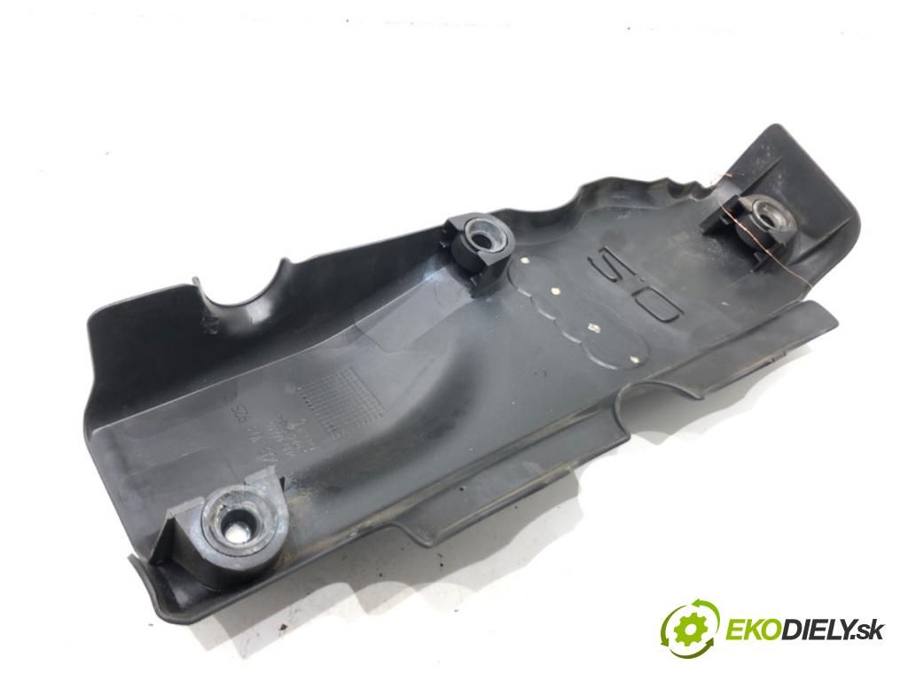 AUDI A4 B6 (8E2) 2000 - 2005    2.0 96 kW [130 KM] benzyna 2000 - 2004  Kryt Motor 06B103925C (Kryty motora)