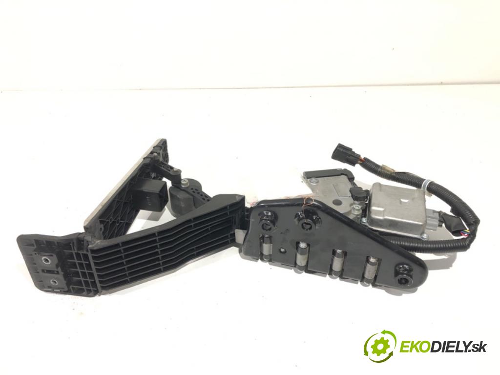 INFINITI Q70 (Y51) 2013 - 2022    3.0 175 kW [238 KM] olej napędowy 2013 - 2022  Potenciometer plynu 3Z03-0031 (Pedál)