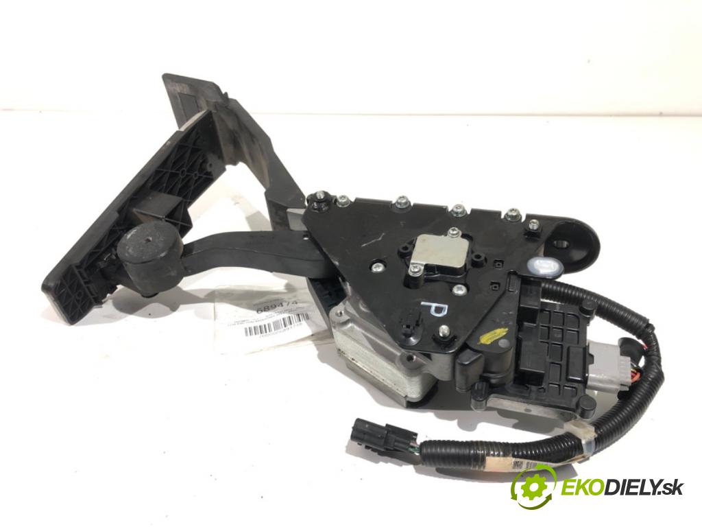 INFINITI Q70 (Y51) 2013 - 2022    3.0 175 kW [238 KM] olej napędowy 2013 - 2022  Potenciometer plynu 3Z03-0031 (Pedál)