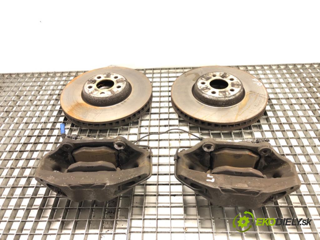 BMW G30 sedan 2019 235 kW 540 d xDrive 2993 SVORKY: predný 4X40-44/348/36