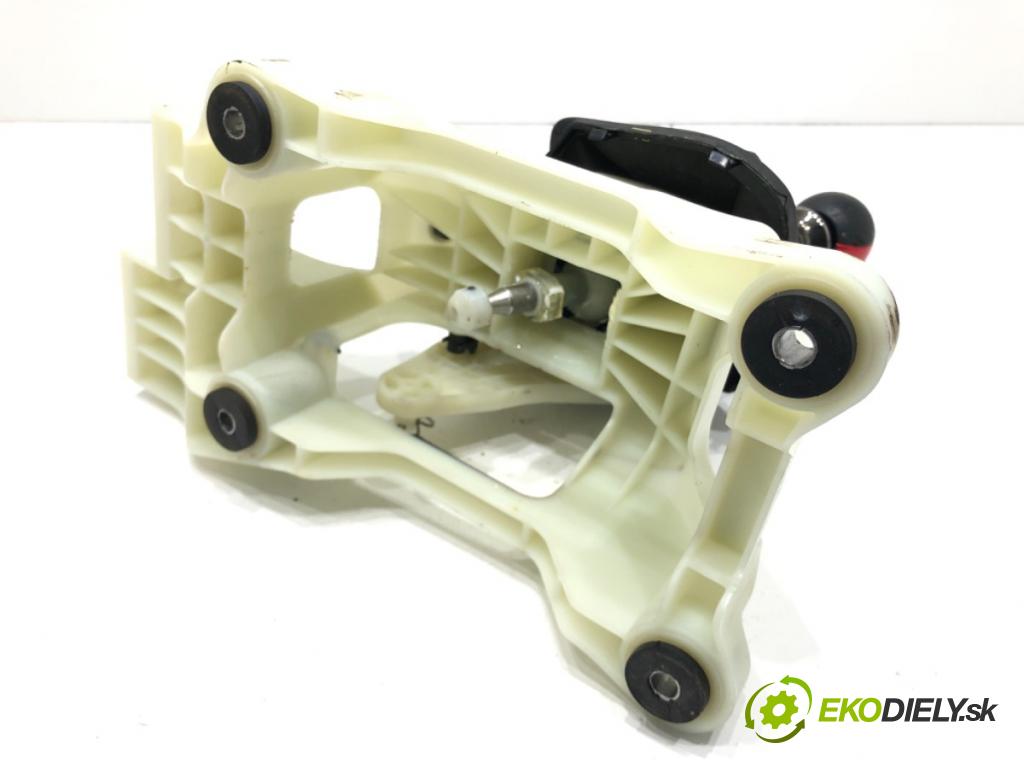 HYUNDAI TUCSON (NX4E, NX4A) 2020 - 2022    1.6 T-GDi 110 kW [150 KM] benzyna 2021 - 2022  Kulisa 43700-N7300 (Rýchlostná páka / kulisa)