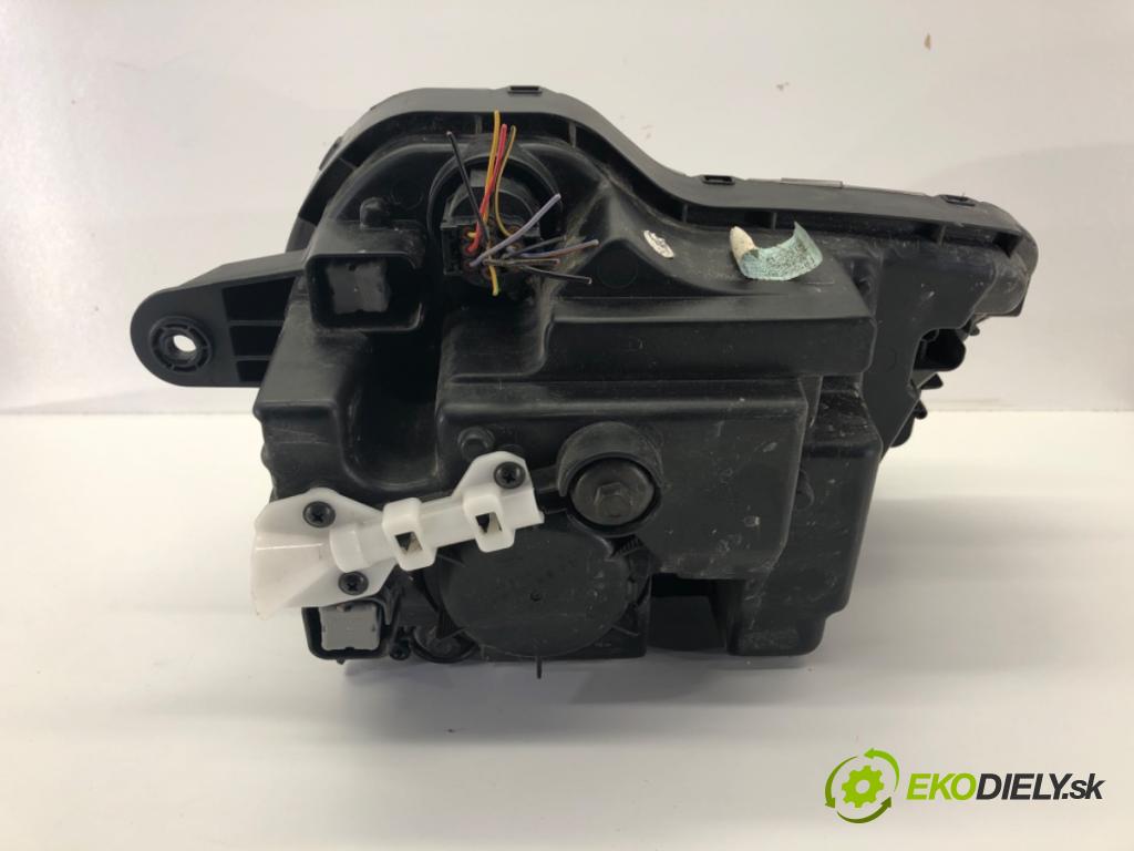 HYUNDAI TUCSON (NX4E, NX4A) 2020 - 2022    1.6 T-GDi 110 kW [150 KM] benzyna 2021 - 2022  hmlové svetlo, hmlovka pravý přední část 92102N7100