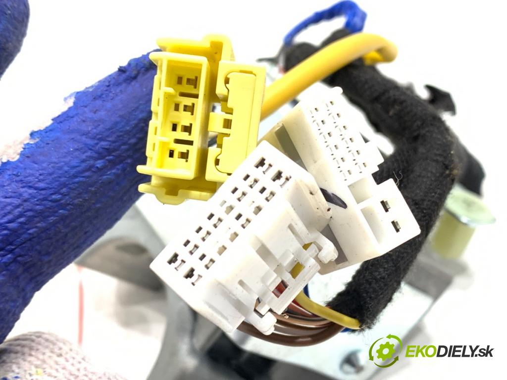 HYUNDAI TUCSON (NX4E, NX4A) 2020 - 2022    1.6 T-GDi 110 kW [150 KM] benzyna 2021 - 2022  blokáda volantu 81900-L1700 (Ostatné)