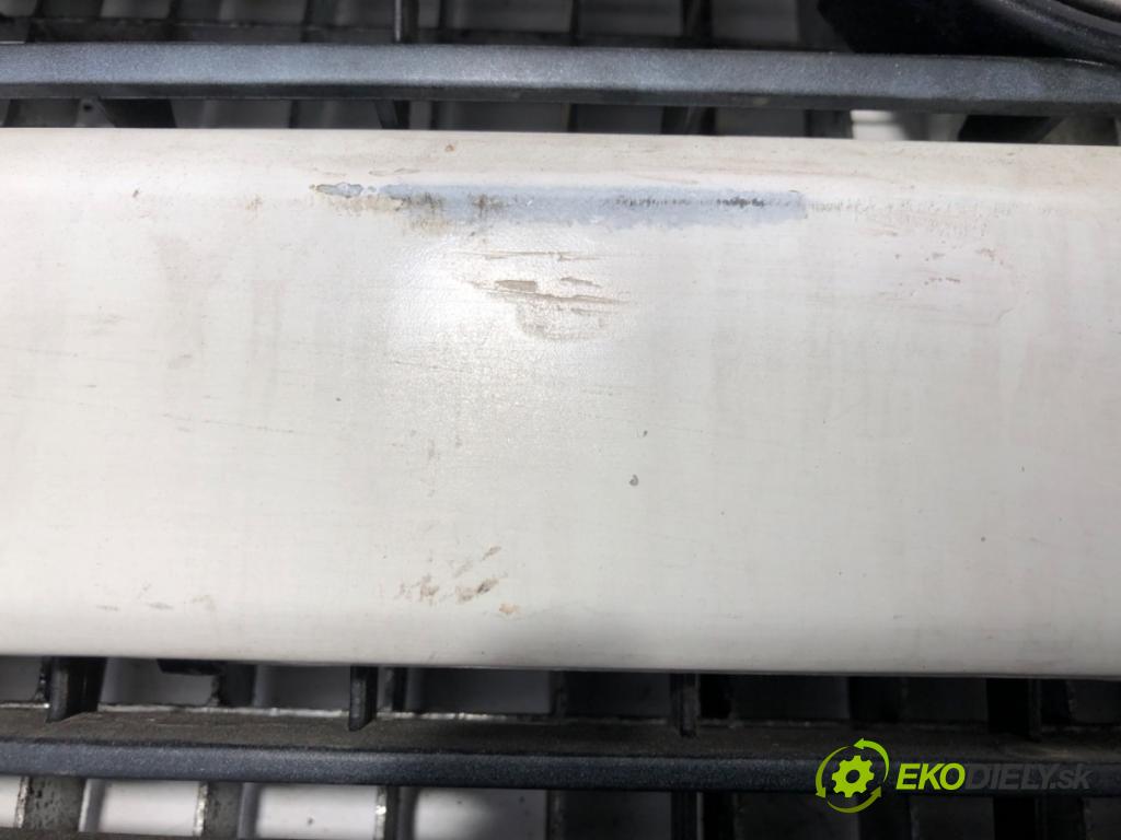 VW TRANSPORTER IV Autobus (70B, 70C, 7DB, 7DK, 70J, 70K, 7DC, 7 1990 - 2004    2.4 D 57 kW [78 KM] olej napędowy 1990 - 1998  mřížka maska 701853653E (Mřížky (masky) chladičů)