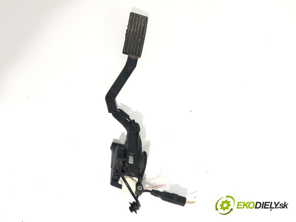 PEUGEOT 407 SW (6E_) 2004 - 2011    2.0 100 kW [136 KM] benzyna 2004 - 2005  Potenciometer plynu 02424-D11 (Pedál)