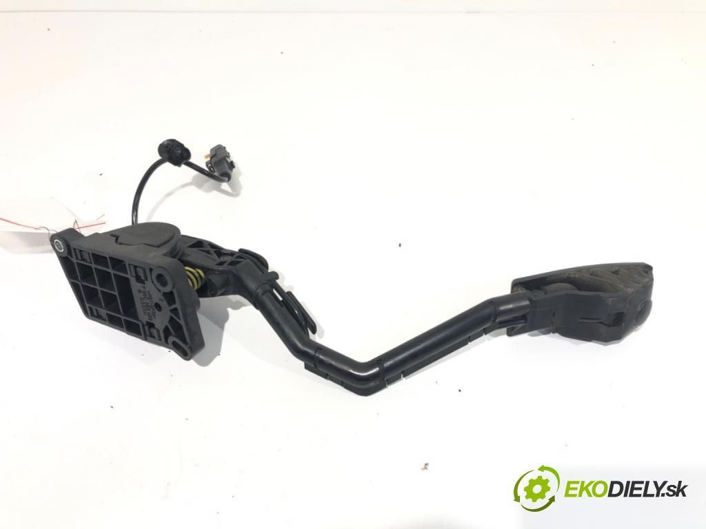 PEUGEOT 407 SW (6E_) 2004 - 2011    2.0 100 kW [136 KM] benzyna 2004 - 2005  Potenciometer plynu 02424-D11 (Pedál)