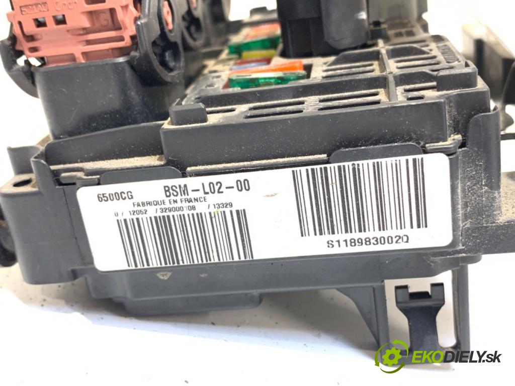 PEUGEOT 407 SW (6E_) 2004 - 2011    2.0 100 kW [136 KM] benzyna 2004 - 2005  Modul BSM S118983002Q (Ostatné)