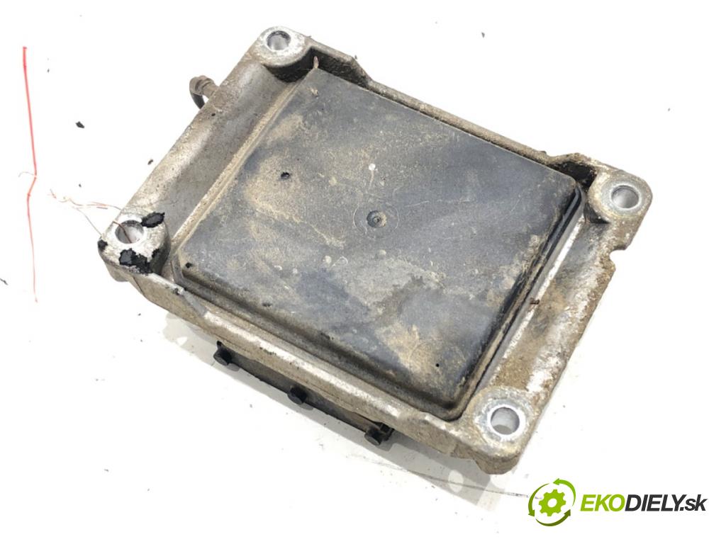 OPEL ASTRA H (A04) 2004 - 2014    1.4 (L48) 66 kW [90 KM] benzyna 2004 - 2010  riadiaca jednotka Motor 24420562 (Riadiace jednotky)