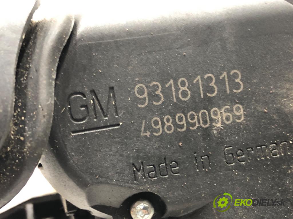 OPEL ASTRA H (A04) 2004 - 2014    1.4 (L48) 66 kW [90 KM] benzyna 2004 - 2010  Prepínač kombinovaný 93181313 (Prepínače, spínače, tlačidlá a ovládače kúrenia)